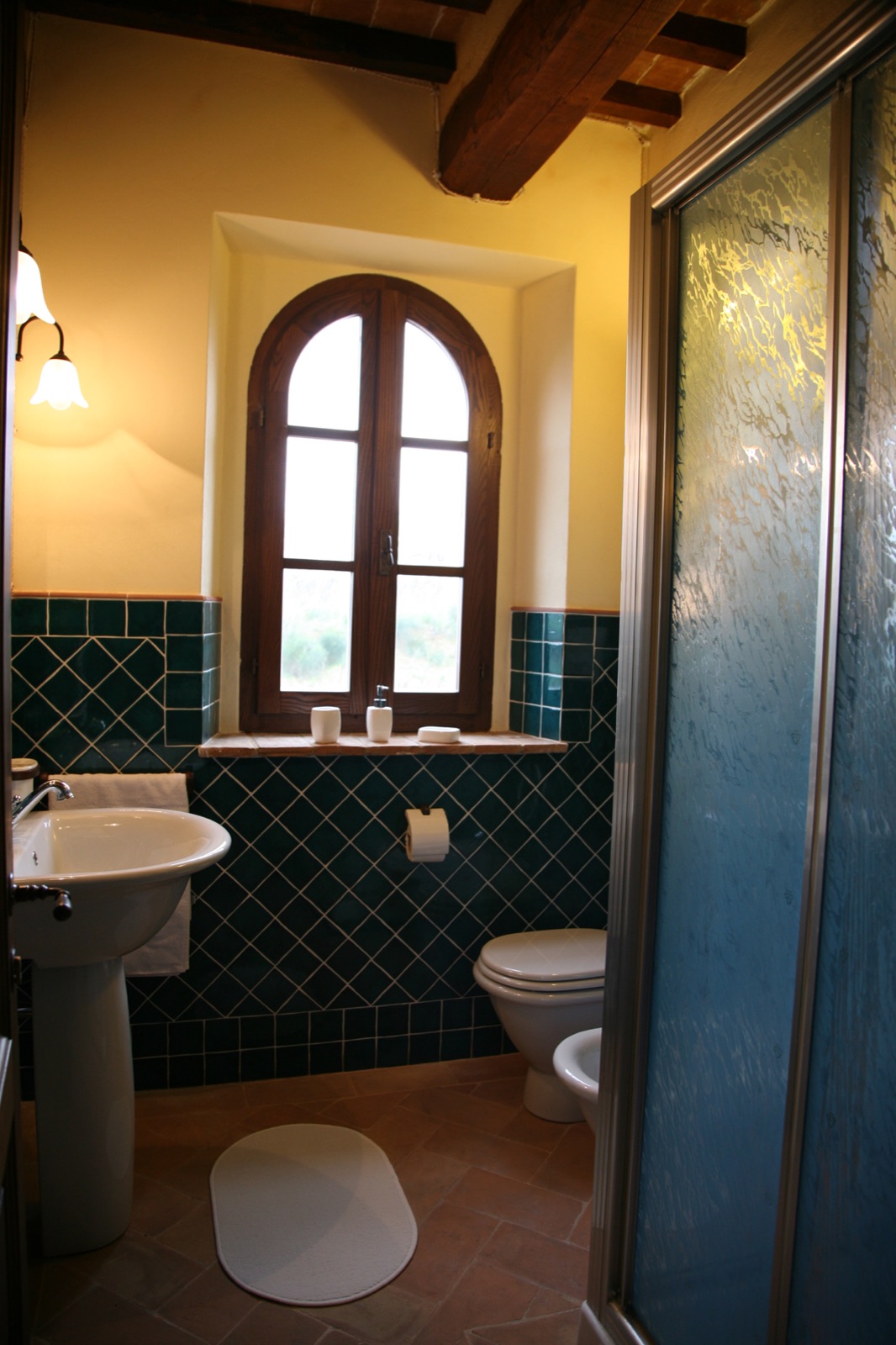 Cortilla — the bathroom